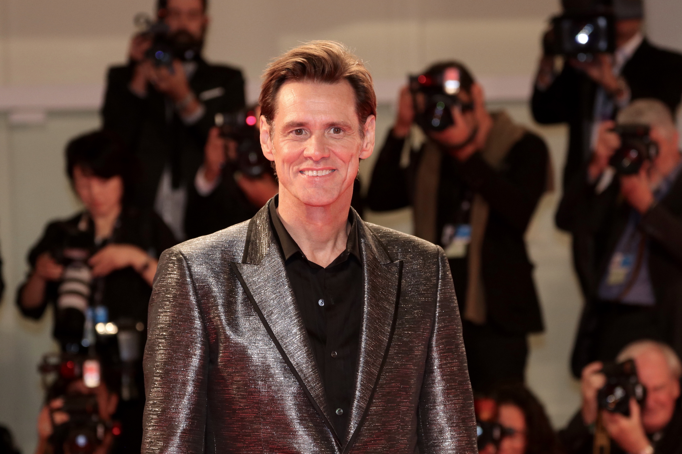 Jim Carrey smiling, at the red carpet
